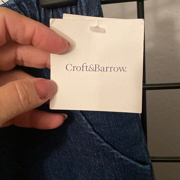 Croft and borrow Kohl’s pants - Picture 3 of 9